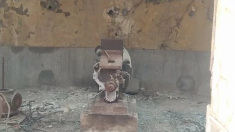 4K Video of old pump machine not in working condition. Stock-Footage 291546735