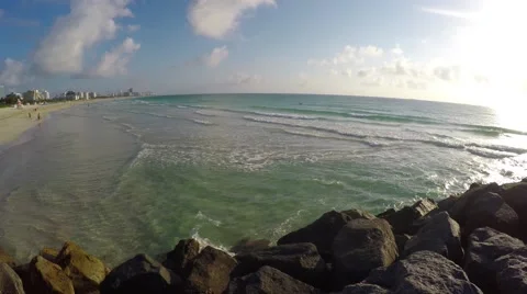 4K video of rolling waves at South Beach, Florida Stock Footage 61899590