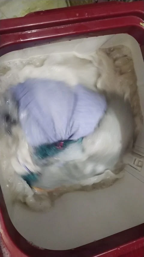 4K video of  washing machine washes clothes. Video stock 138517214