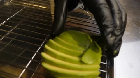 4K videography of cutting vegetables. Stock-Footage 207362737