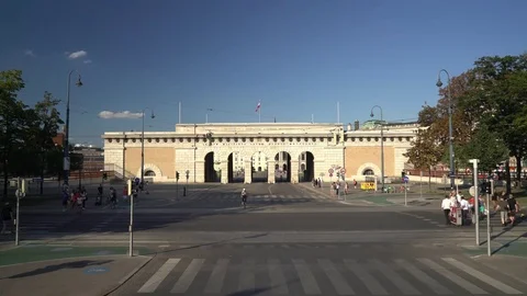 4K Vienna sightseeing video Outer Burgtor with clear blue sky Stock Footage 77865235