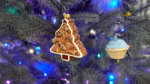 4K view of the Christmas tree and a cake Stock-Footage 213348600