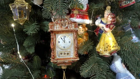 4K view of the Christmas tree with figures of clocks Stock Footage 164375950