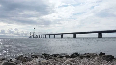 4K View from the Coast Line at Big Belt Bridge between the Danish islands Vídeos de archivo 83244392
