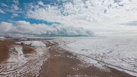 4K View of Yellow River Source with Pristine Lake in Qinghai-Tibet Plateau Stock Footage 294515476