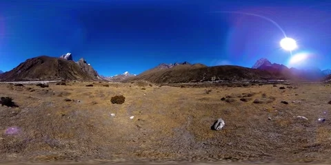 4K VR of Dingboche and Pheriche village in Nepal, basic point of everest base 動画素材 143748998