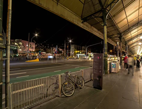 4K, walking around Federation Square Melbourne Stock Footage 38793571