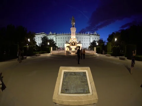 4K WIDE-ANGLE SQUARE Video stock 78094486