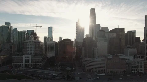 4k Wide Pull Out of Downtown San Francisco Stock Footage 102953292