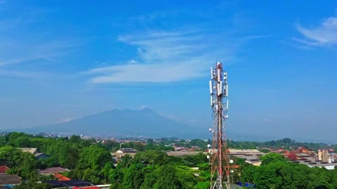 4K Wireless Signal Tower with Digital Waves – 5G Telecom Network Stock Footage 315094855