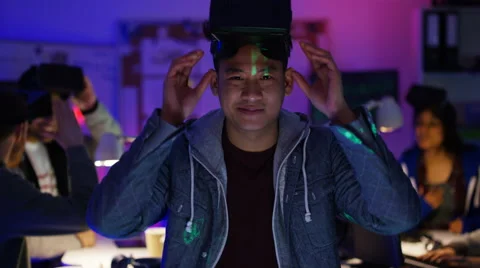4K Young computer programmers trying out virtual reality viewers 스톡 동영상 60963718