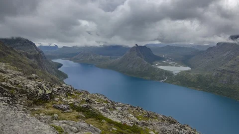 4K Zoom-in Time-lapse of Dramatic Clouds on Besseggen Ridge, Norway. Video stock 101052188
