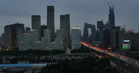 4k,heavy traffic through BeiJing central business district at night,urban build Vidéo 67602276