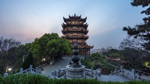 4K,Timelapse of The yellow crane tower , located on snake hill in Wuhan China. 库存影片 109194060