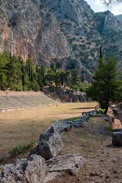 The 4th century B.C. stadium at Delphi Foto stock