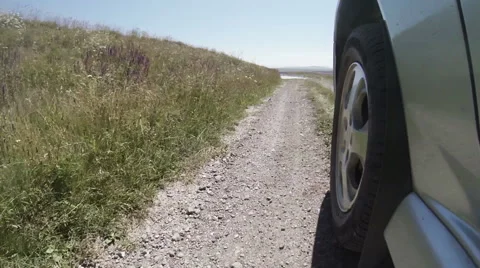 4X4 driving trough deep puddle - slow motion Stock Footage 41753197