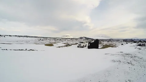 4x4 getting stuck in snow drift in Iceland highlands Stock Footage 91218030