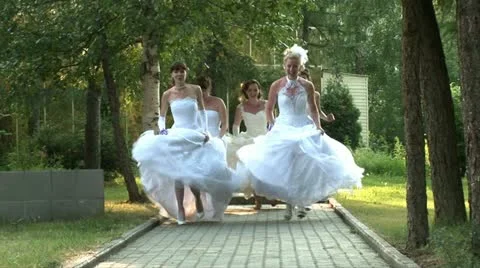 5 brides are running toward to the camera Stock Footage 11225833