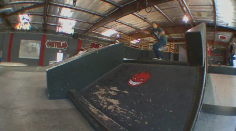 5 skate tricks in 720p Stock Footage 693597