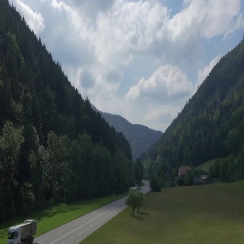 5000-039 Stock Footage 69553105