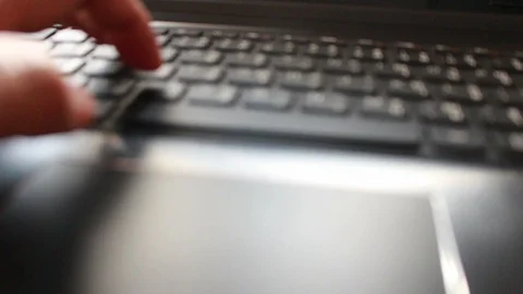 5.2 Stock Footage 90774110