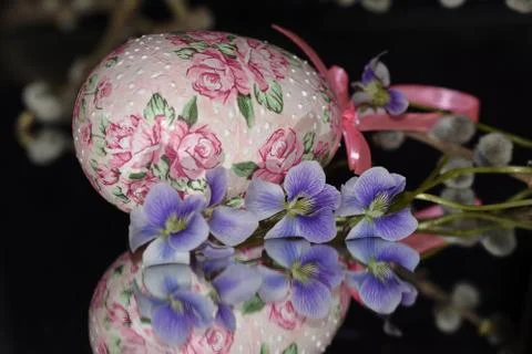 5381-easter egg Stock Photos