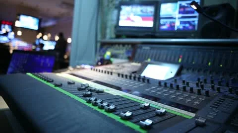 5DM35745 Stock Footage 11496652