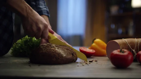 5faff2eb3619e54e7a6f195b Video stock 143802460