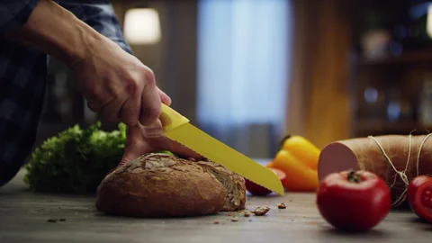 5faff39f3619e54e7a6f1b46 Stock Footage 143802340