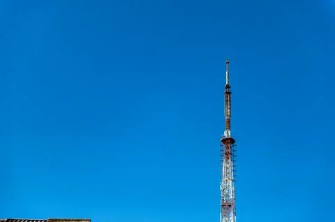 5G global network technology communication antenna tower for wireless high .. Stock Photos