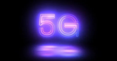 5G neon background text moving animation on black background, concept of gl.. Illustrazione stock
