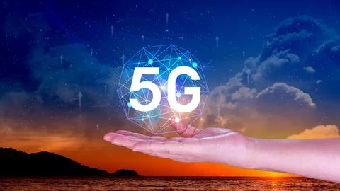 5G network concept, Business using with holographic digital globe with inte.. Stock Photos