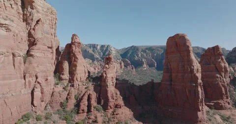 5K Between Two Canyons Near Chapel of the Holy Cross 動画素材 170169532
