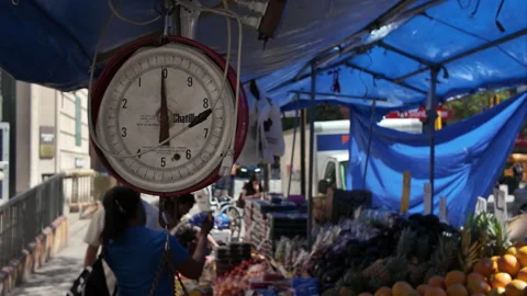 6-14-26, Brooklyn, NY, USA - Summer produce stand on sidewalk in Carroll Gardens Stock Footage 336976841