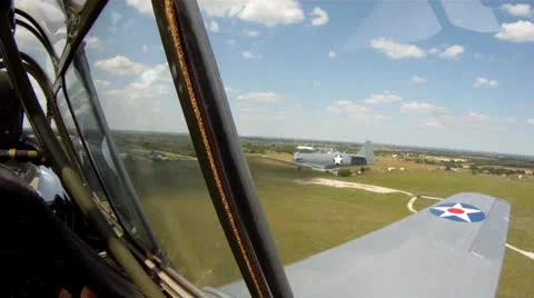 AT-6 Texan Formation Flyby Low Pass 動画素材 24359840