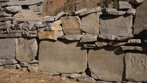60 fps panoramic of buddhist mani wall. 스톡 동영상 127927816