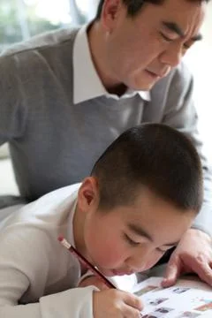 60 + Oriental Longevity Vertical composition Family affection Learning Asian 5 Stock Photos