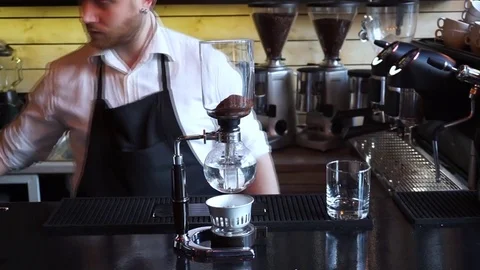 60 seconds timelapse Syphon alternative coffee brew style making Video stock 85370930