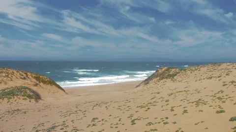 63 View of the beach between two hills 動画素材 93472588