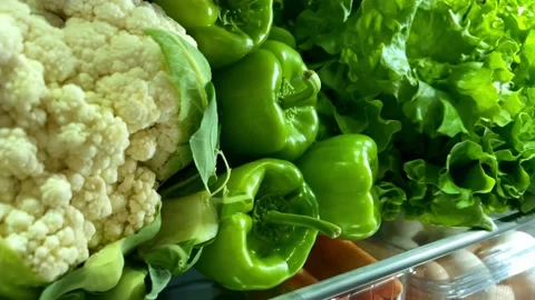 63cd0d496547fc3cd73e58a2 Video stock 231800731