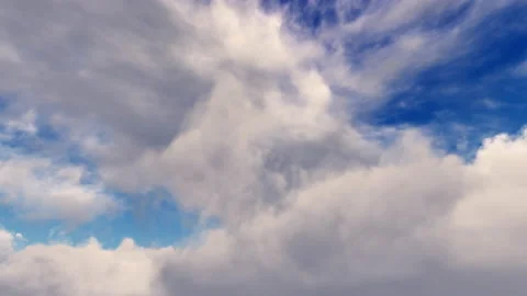 6k epic dramatic cinematic blue sky white storm clouds time lapse seamless loop Vidéo 170493029