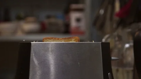 6Z tost Stock Footage 111135895