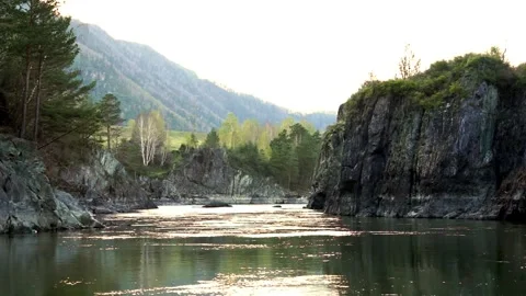 7 river in the mountains, steep and rocky shore, early spring in the mountai Vídeos de archivo 264104099
