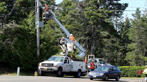 720p Electric Crew working on Power Lines Stock-Footage 39912500