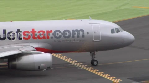 737 final taxi before takeoff Stock Footage 3012786