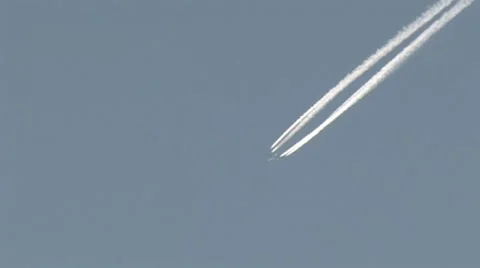 747 con trail Video stock 8643925