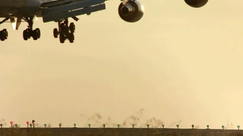747 LANDING AT SUNSET Vidéo 2329479