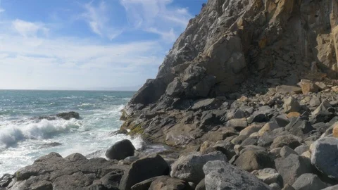 76 Waves hitting rocks and the side of a mountain 스톡 동영상 97472867