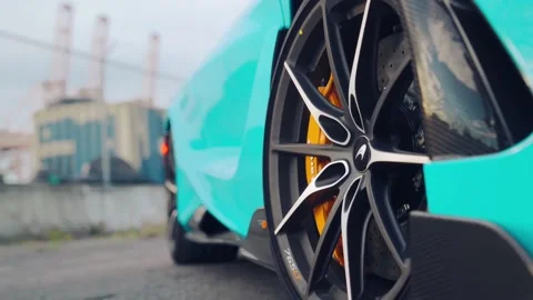 765LT Showing the front wheel Video stock 212451098