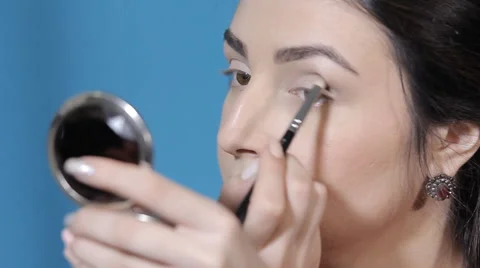 7apply eye shadow Stock Footage 62407582